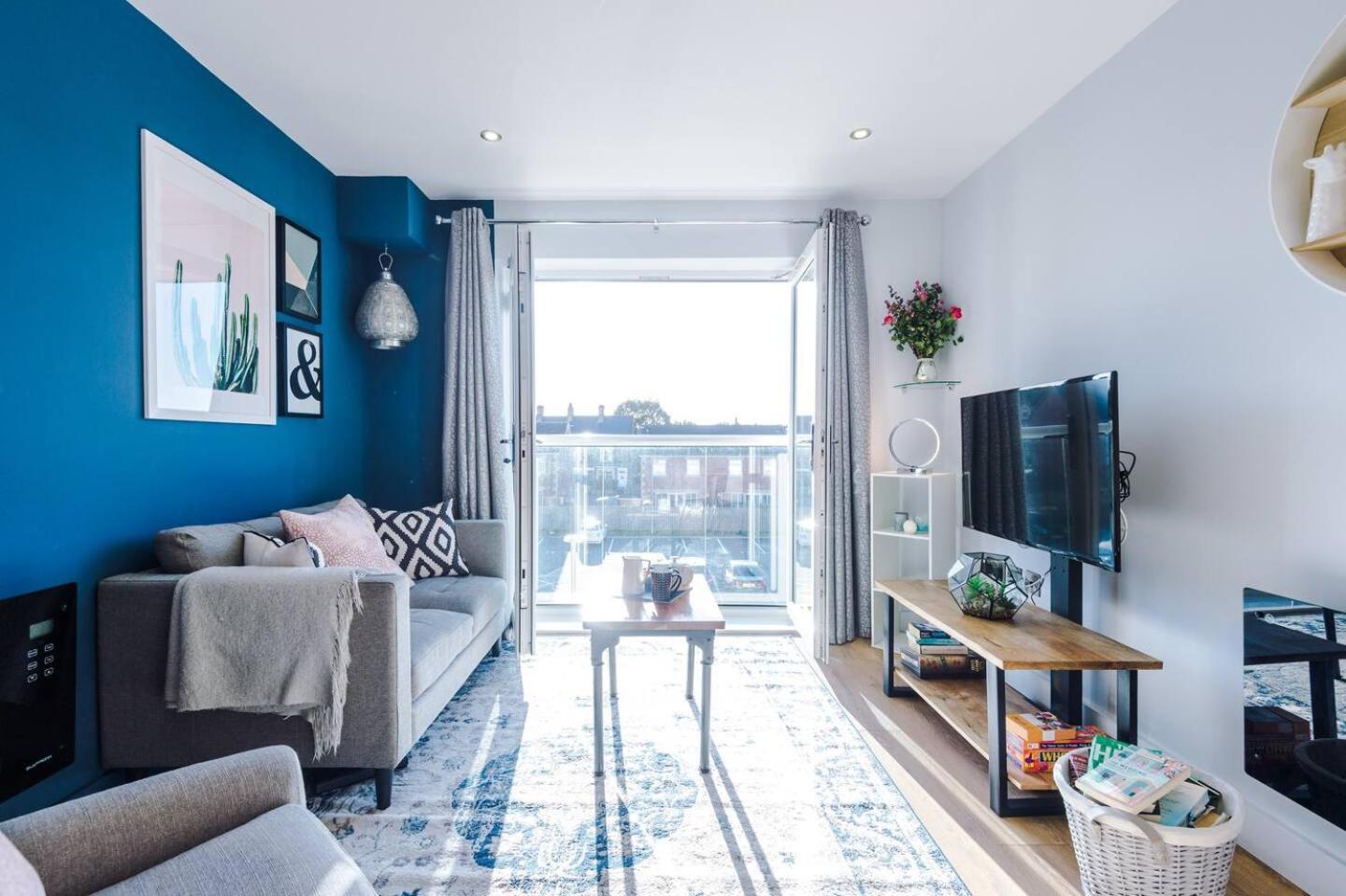 Stunning 2Bedroom 2Bathroom Apt With Parking Space Sheffield Exterior photo